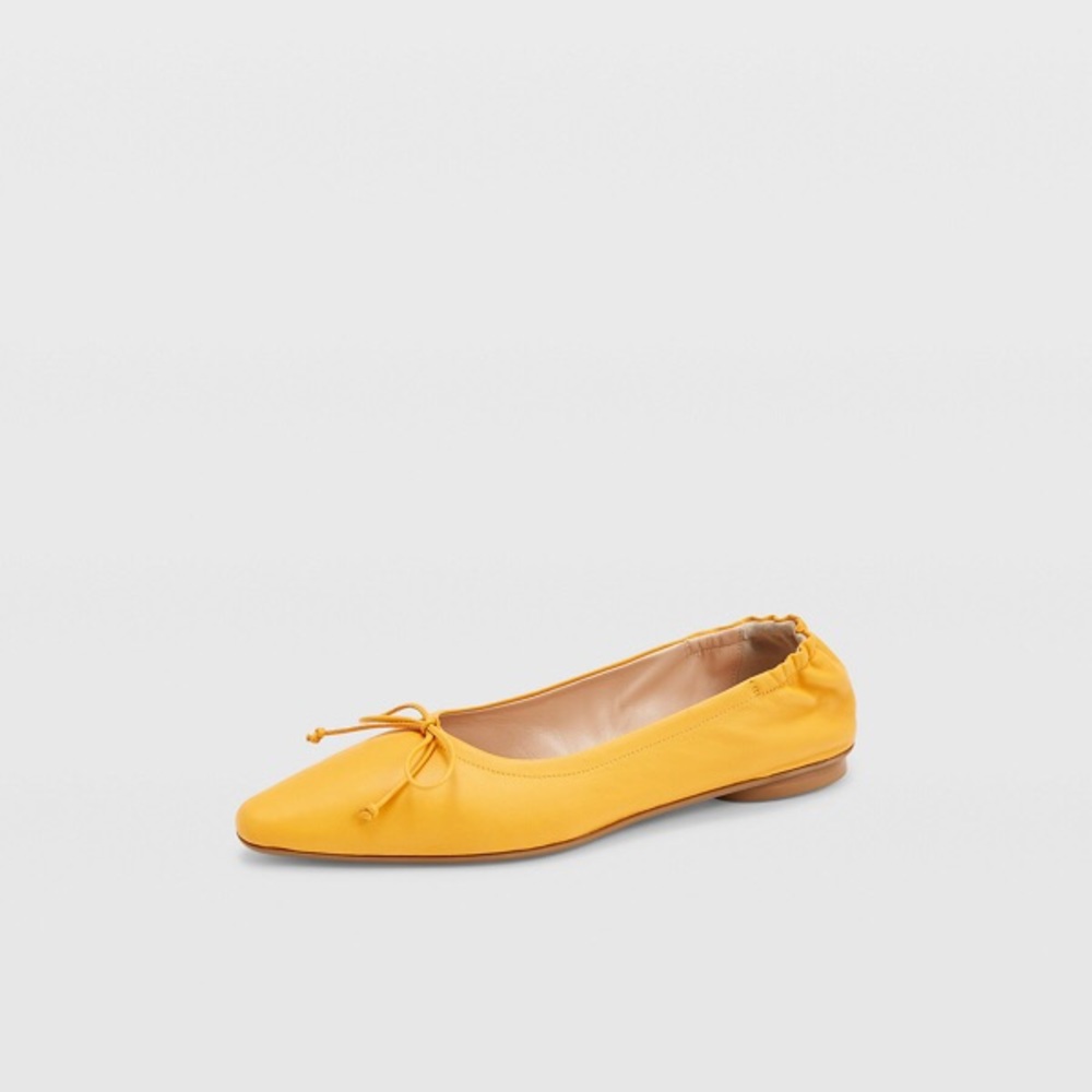 Club Monaco Peechie Flat